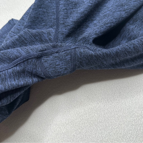 Alo Yoga High-Waist Alosoft Lounge Leggings - Picture 9 of 9